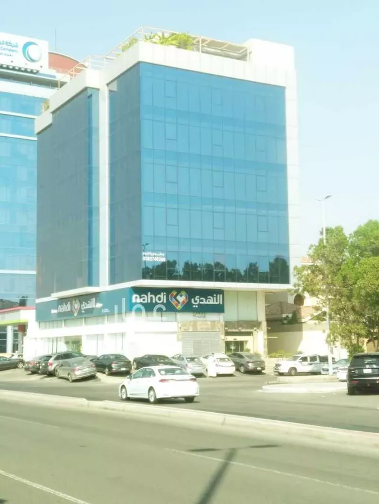 مكتب تجاري للإيجار في شارع اوس ابن ثابت, حي المحمدية, مدينة جدة, منطقة مكة المكرمة صورة 5