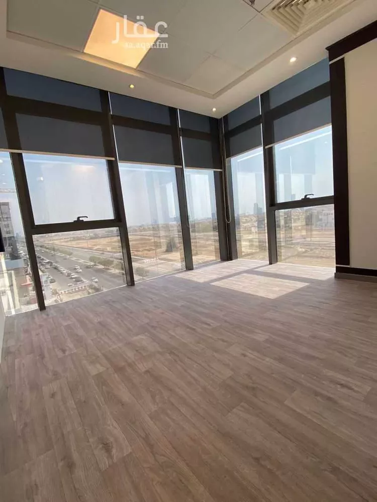 مكتب تجاري للإيجار في شارع اوس ابن ثابت, حي المحمدية, مدينة جدة, منطقة مكة المكرمة صورة 2