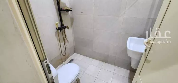 شقة للإيجار في شارع إبن يزيد الربعى, حي الفيصلية, مدينة جدة, منطقة مكة المكرمة صورة 3