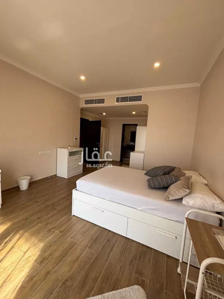شقة للإيجار في شارع الملك سعود ابن عبدالعزيز سعود, حي الدوحة الجنوبية, مدينة الظهران, المنطقة الشرقية