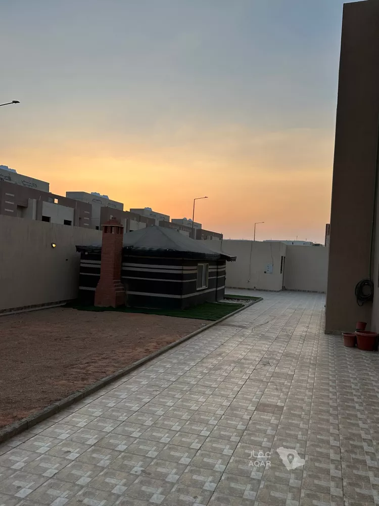 فيلا للإيجار في شارع عايض العبود ، حي طويق ، الرياض ، منطقة الرياض 5