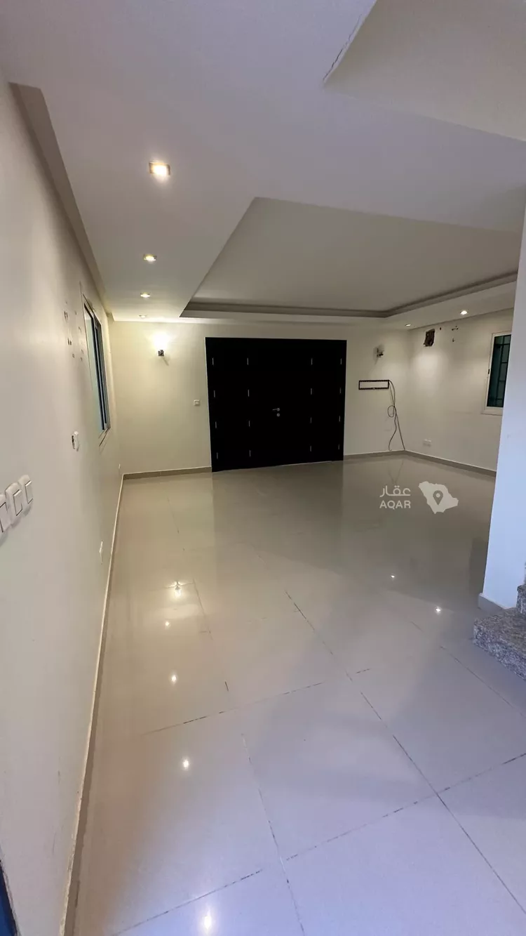 فيلا للإيجار في شارع عايض العبود ، حي طويق ، الرياض ، منطقة الرياض 17