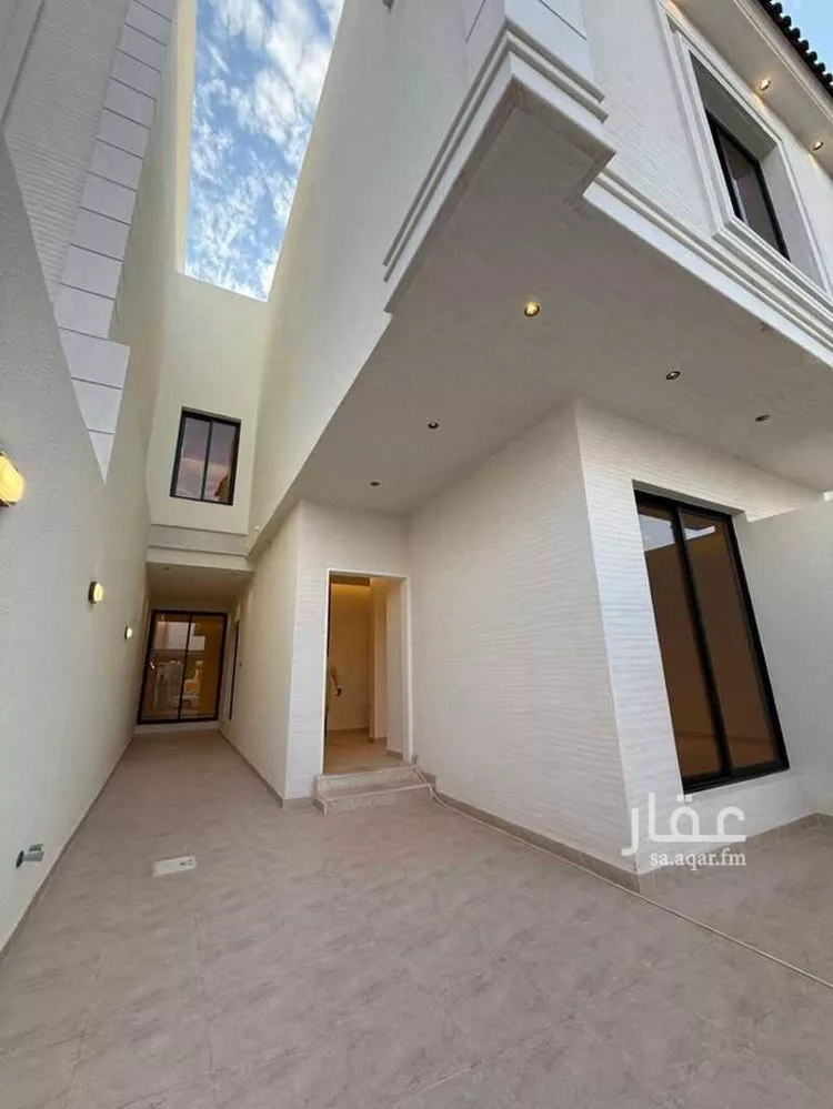 دور للبيع في شارع محمد علوي مالكي, حي عكاظ, مدينة الرياض, منطقة الرياض صورة 5