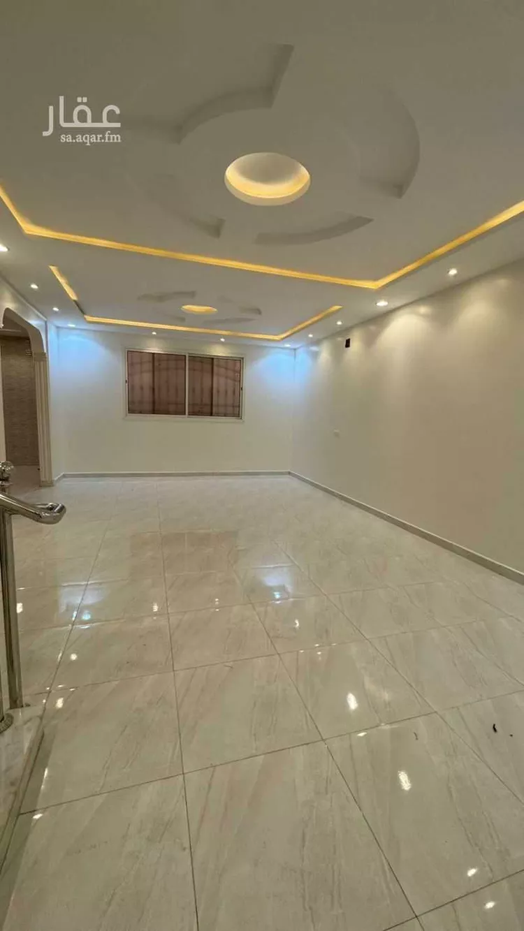 فيلا للبيع في شارع رقم 6, حي وادي لبن, مدينة الرياض, منطقة الرياض صورة 3