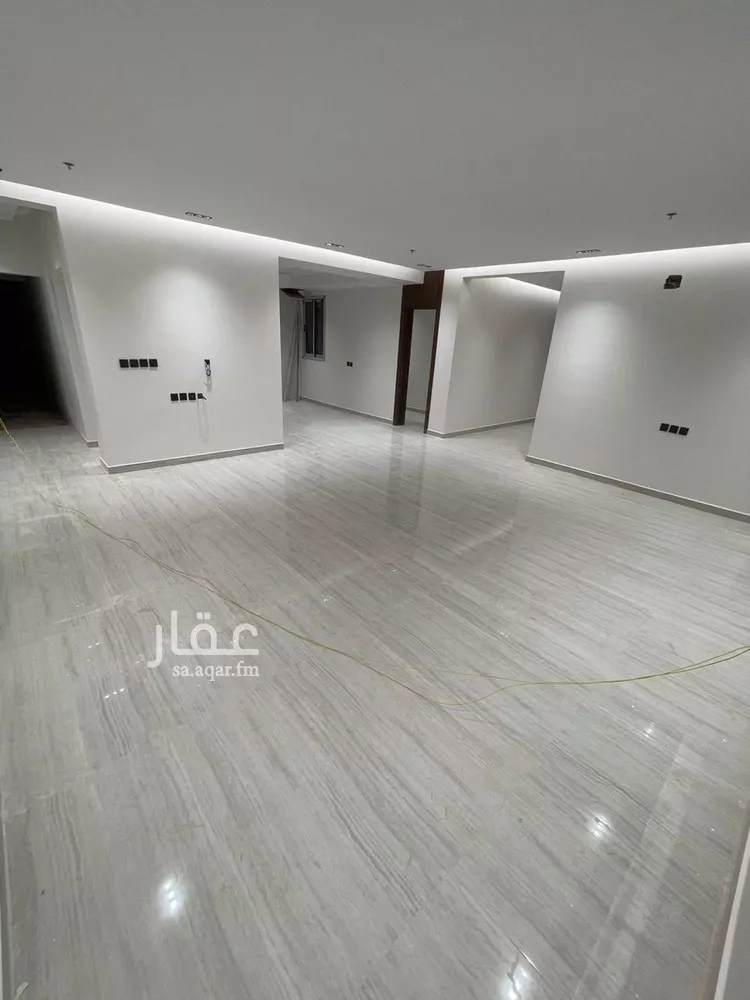 شقة للبيع في شارع عبدالله بن حبان, حي الرمال, مدينة الرياض, منطقة الرياض صورة 2