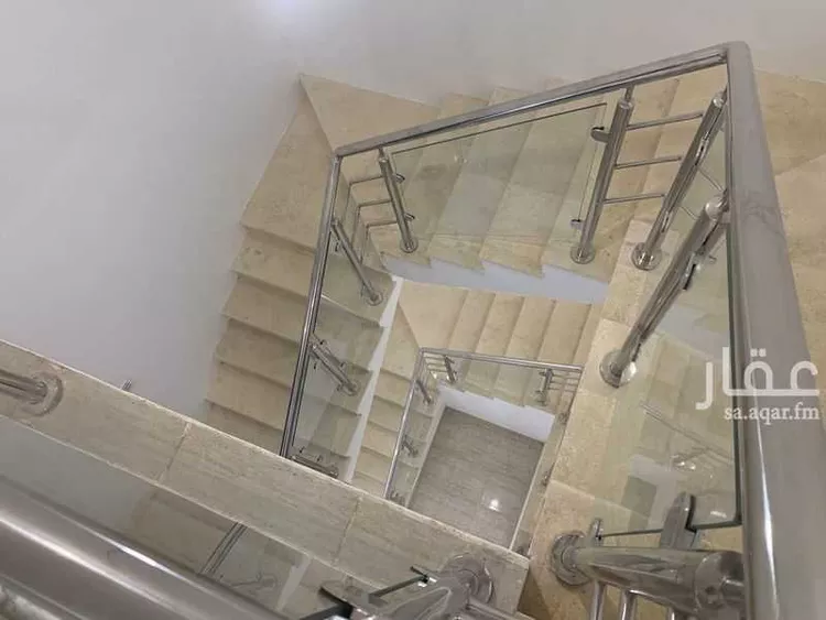 فيلا للإيجار في شارع عمر بن عبدالله قاضي, حي مطار الملك خالد الدولي, مدينة الرياض, منطقة الرياض