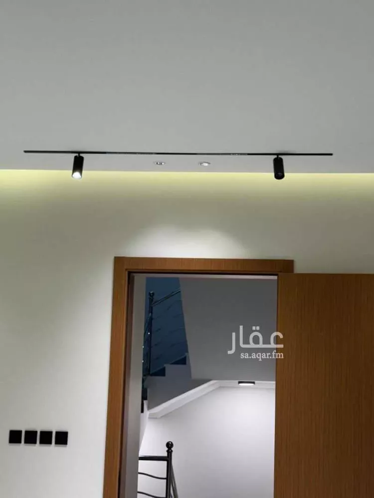 فيلا للبيع في شارع زياد الباهلي, حي طيبة, مدينة جدة, منطقة مكة المكرمة صورة 2