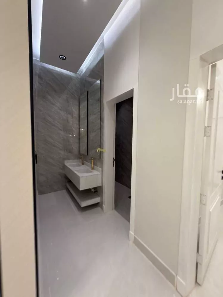 دور للإيجار في شارع عبدالرحمن الدخيل ، حي المروج ، المزاحمية ، المزاحمية صورة 3