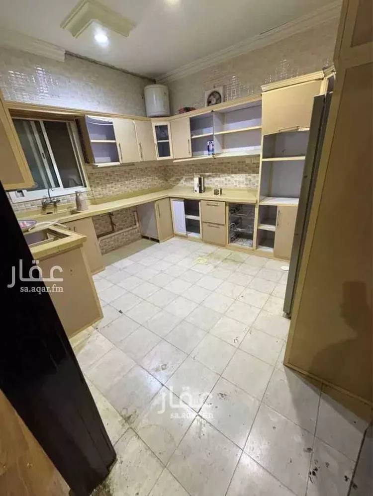 شقة للإيجار في شارع دوما, حي العريجاء الأوسط, مدينة الرياض, منطقة الرياض صورة 3