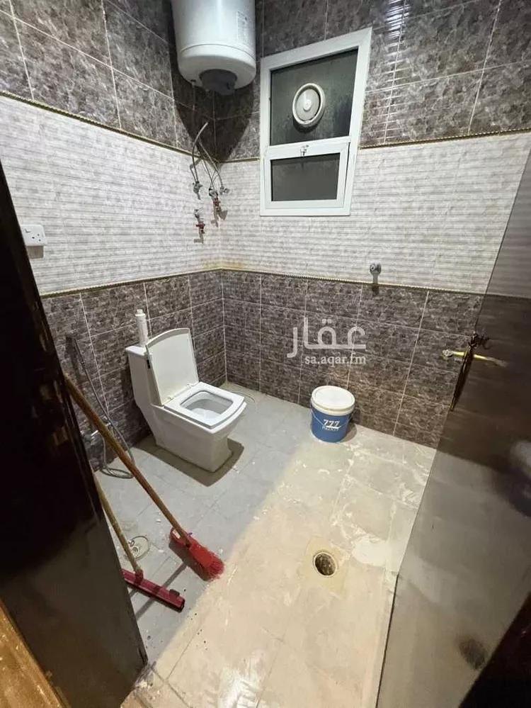 شقة للإيجار في شارع دوما, حي العريجاء الأوسط, مدينة الرياض, منطقة الرياض