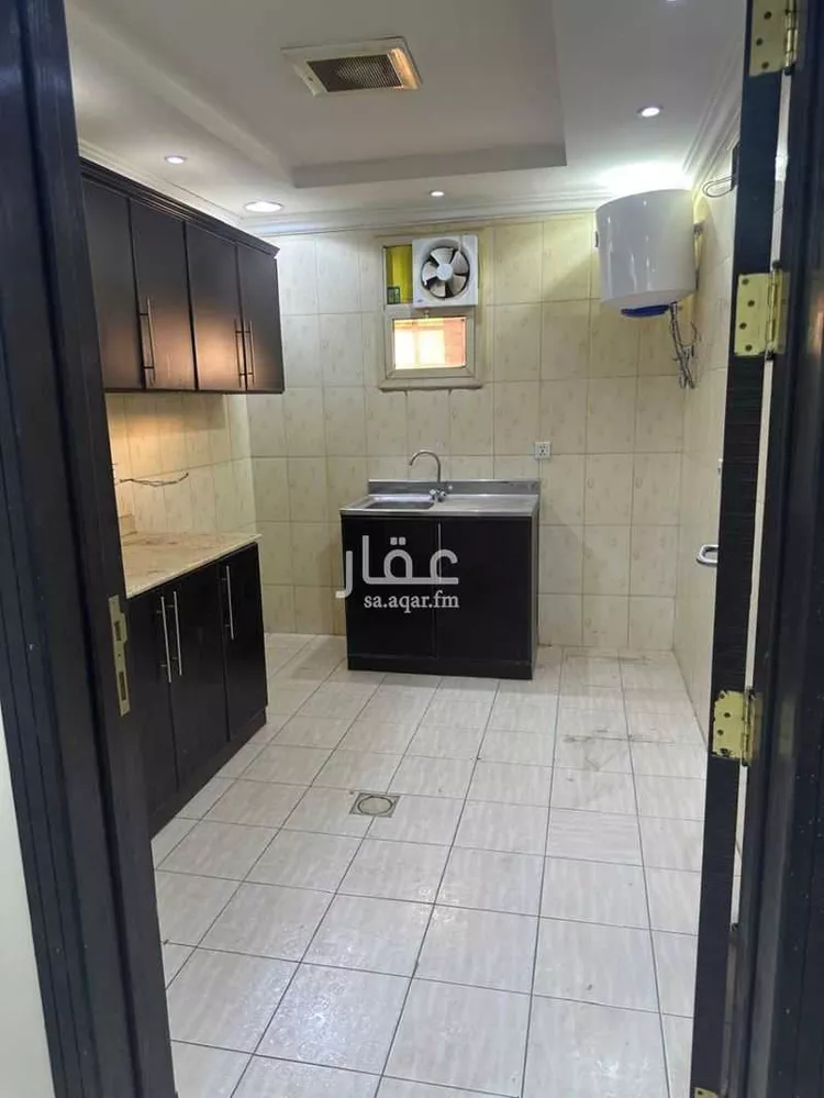 Commercial Office for Rent in Riyadh Al Munsiyah صورة 3