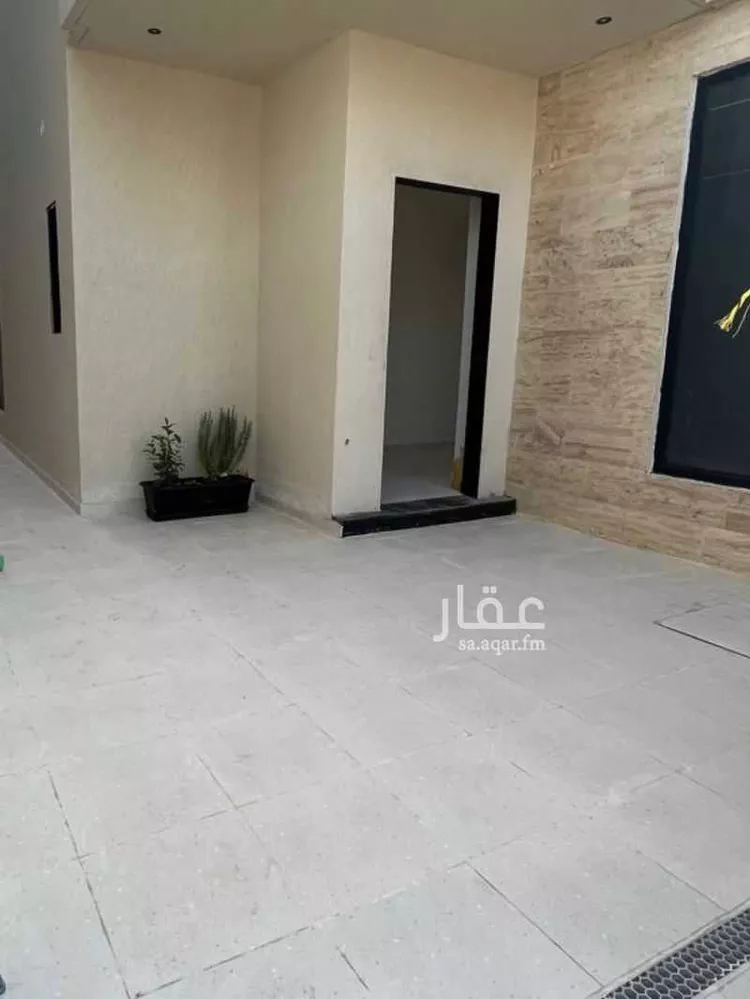 دور للبيع في شارع احمد بن عفيف, حي الجنادرية, مدينة الرياض, منطقة الرياض صورة 2