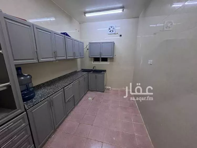 شقة للإيجار في شارع ابن طولون ، حي الشفا ، الرياض ، منطقة الرياض صورة 2