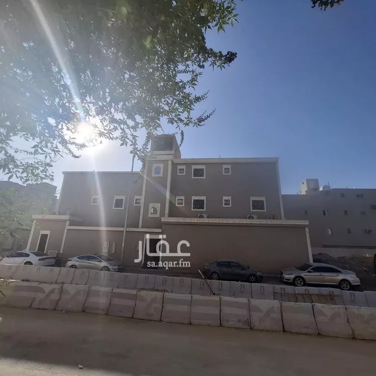 فيلا للبيع في شارع أبي بكر الشربيني, حي العارض, مدينة الرياض, منطقة الرياض