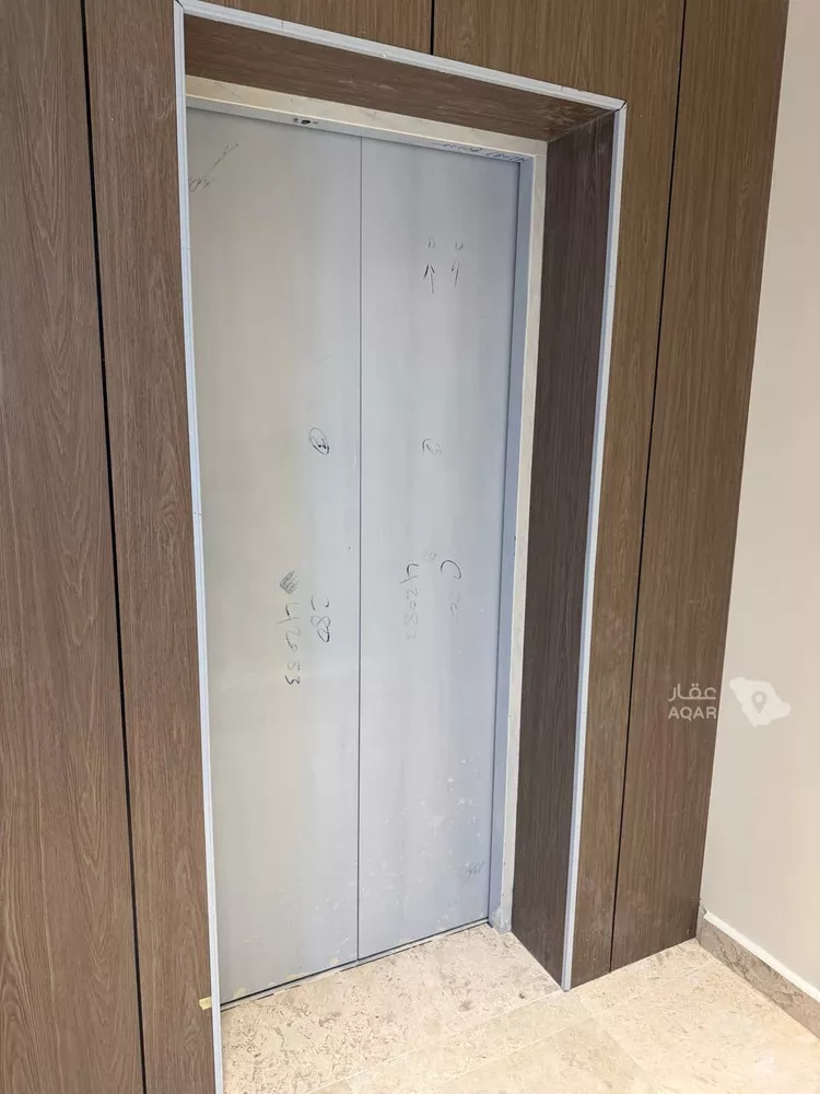 شقة للبيع في شارع قيصر بن العادل, حي الروابي, مدينة الرياض, منطقة الرياض 2