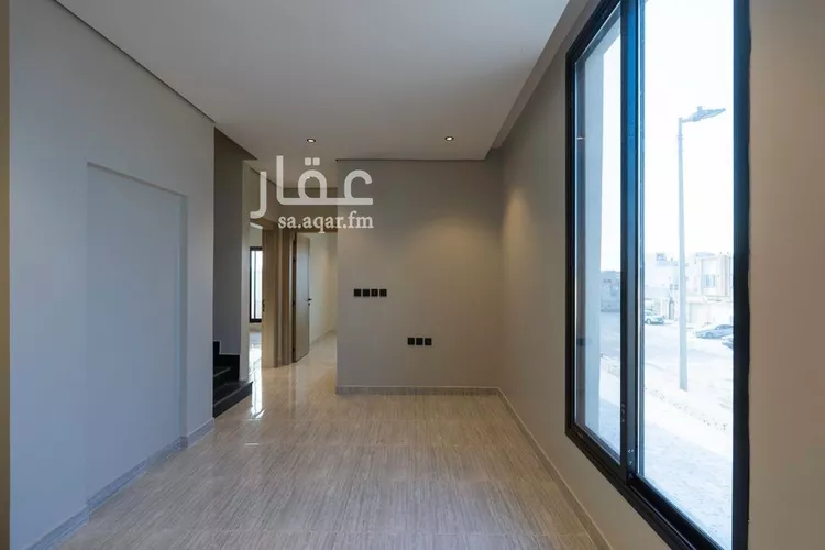 فيلا للبيع في شارع القبه, حي الأمواج, مدينة الخبر, المنطقة الشرقية 6