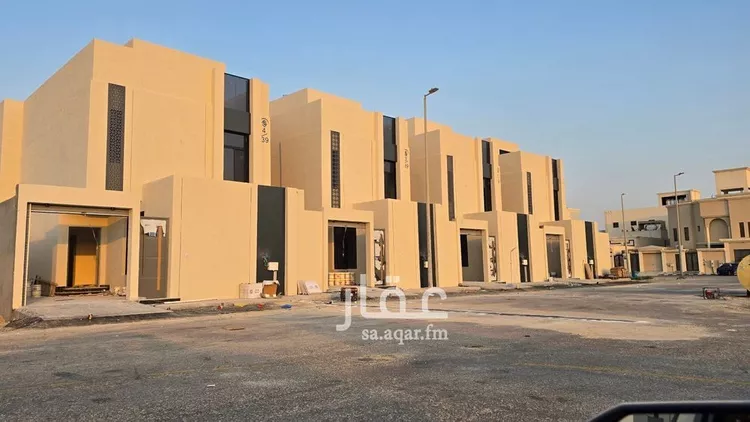 فيلا للبيع في شارع البراء ابن اوس, حي الشفاء, مدينة الخبر, المنطقة الشرقية صورة 2