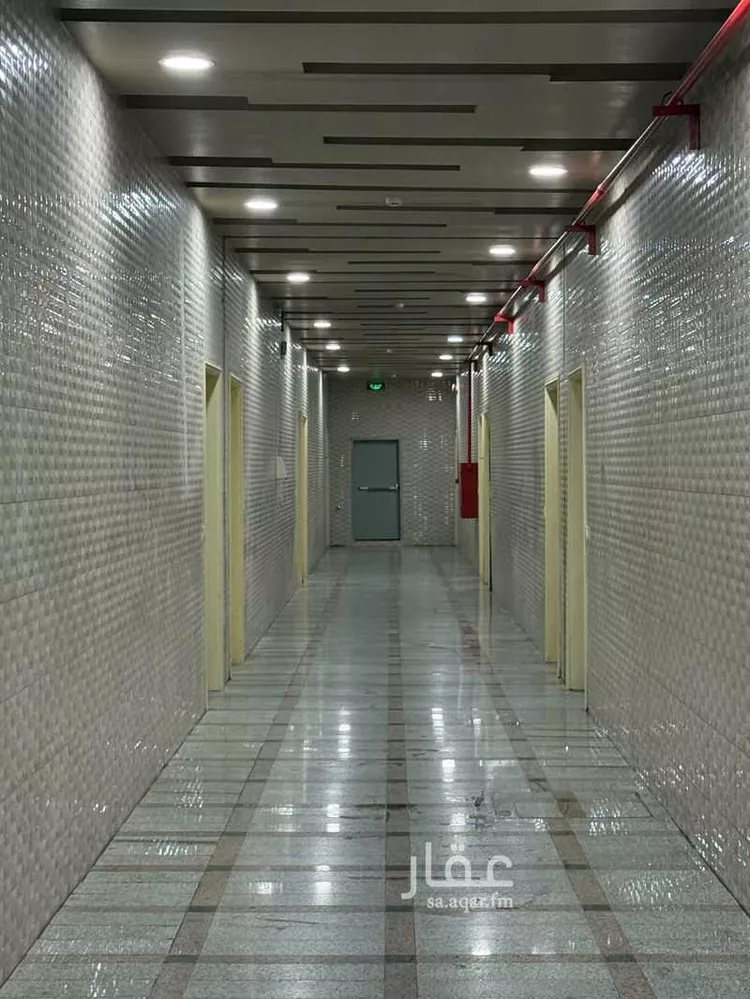 عمارة للإيجار في شارع ابن العميد, حي السلي, مدينة الرياض, منطقة الرياض صورة 2