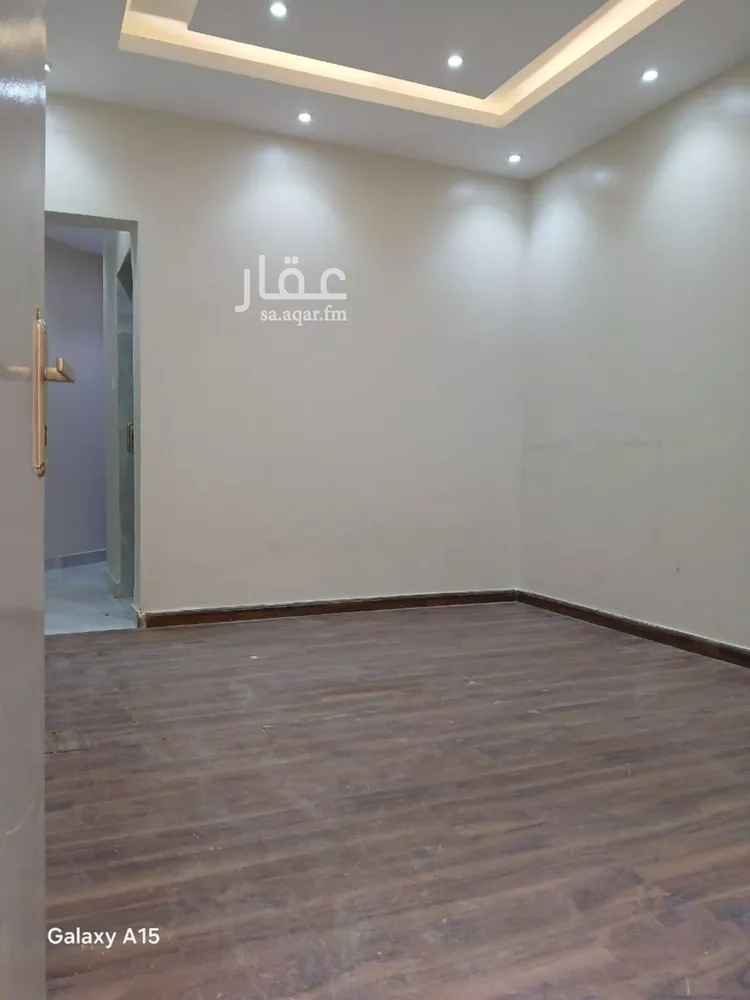 شقة للإيجار في شارع الشهارين, حي اليرموك, مدينة الرياض, منطقة الرياض 8