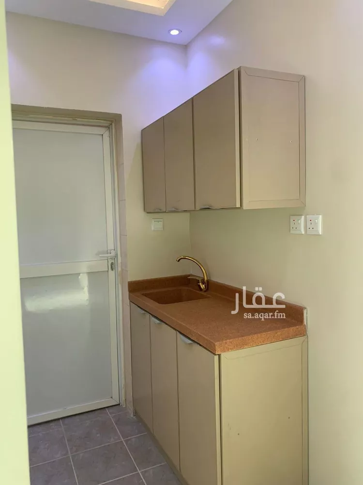 شقة للإيجار في شارع ابي جعفر المنصور, حي اليرموك, مدينة الرياض, منطقة الرياض صورة 5