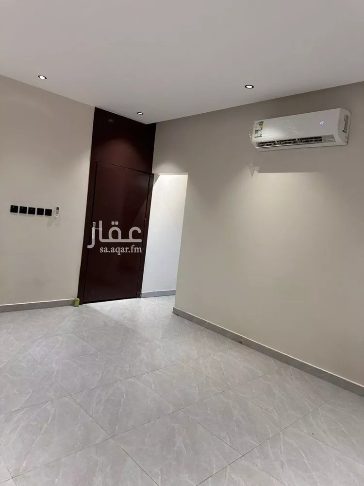 شقة للإيجار في شارع الشهارين, حي اليرموك, مدينة الرياض, منطقة الرياض 1 صورة