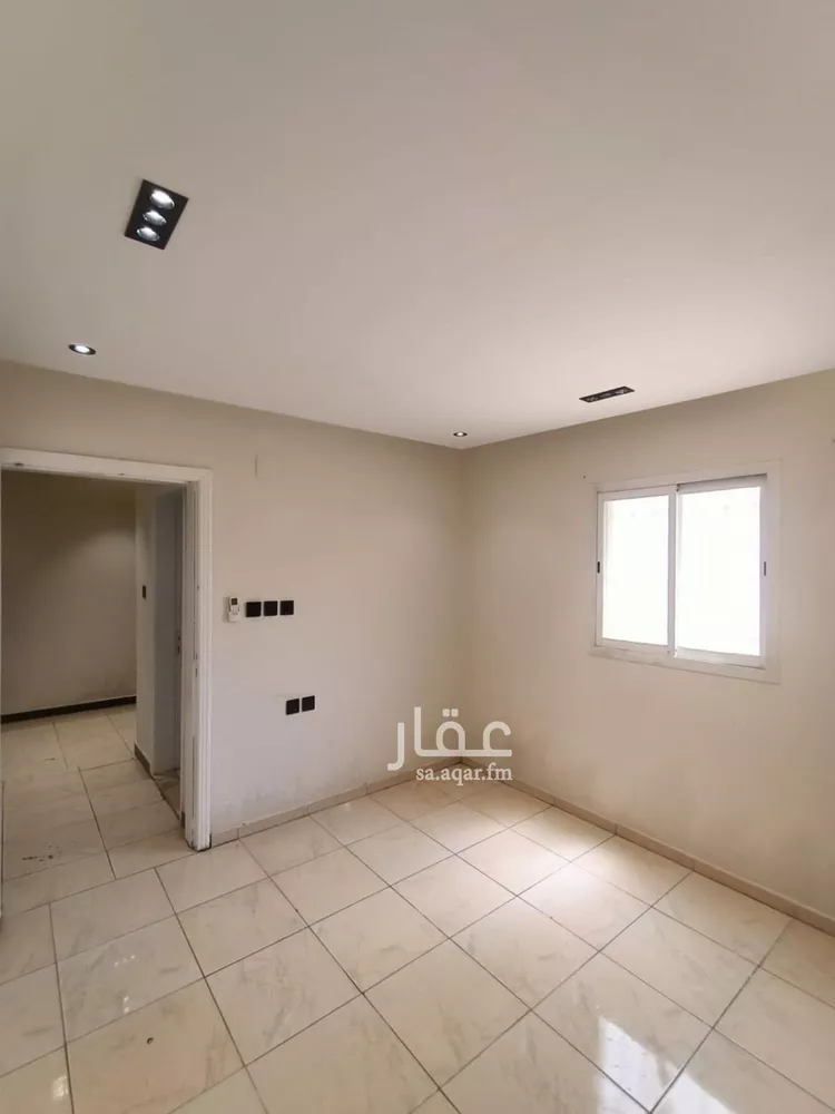 شقة للإيجار في شارع الشهارين, حي اليرموك, مدينة الرياض, منطقة الرياض صورة 2