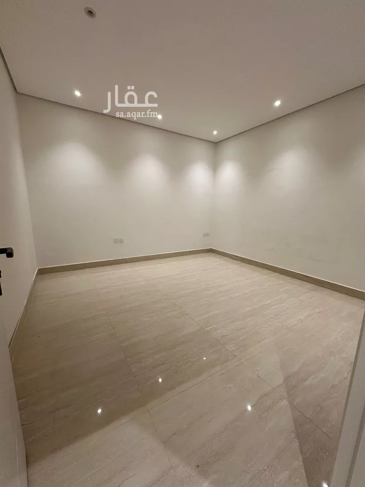 شقة للإيجار في شارع حسين بن حسن, حي الملك فهد, مدينة الرياض, منطقة الرياض صورة 3