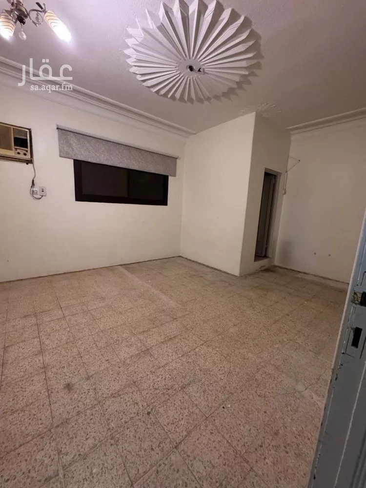 Floor for Rent in Riyadh King Fahd صورة 3