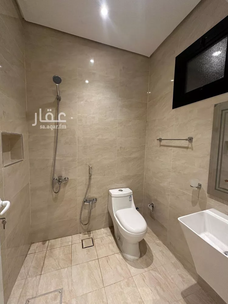 شقة للإيجار في شارع حسين بن حسن, حي الملك فهد, مدينة الرياض, منطقة الرياض