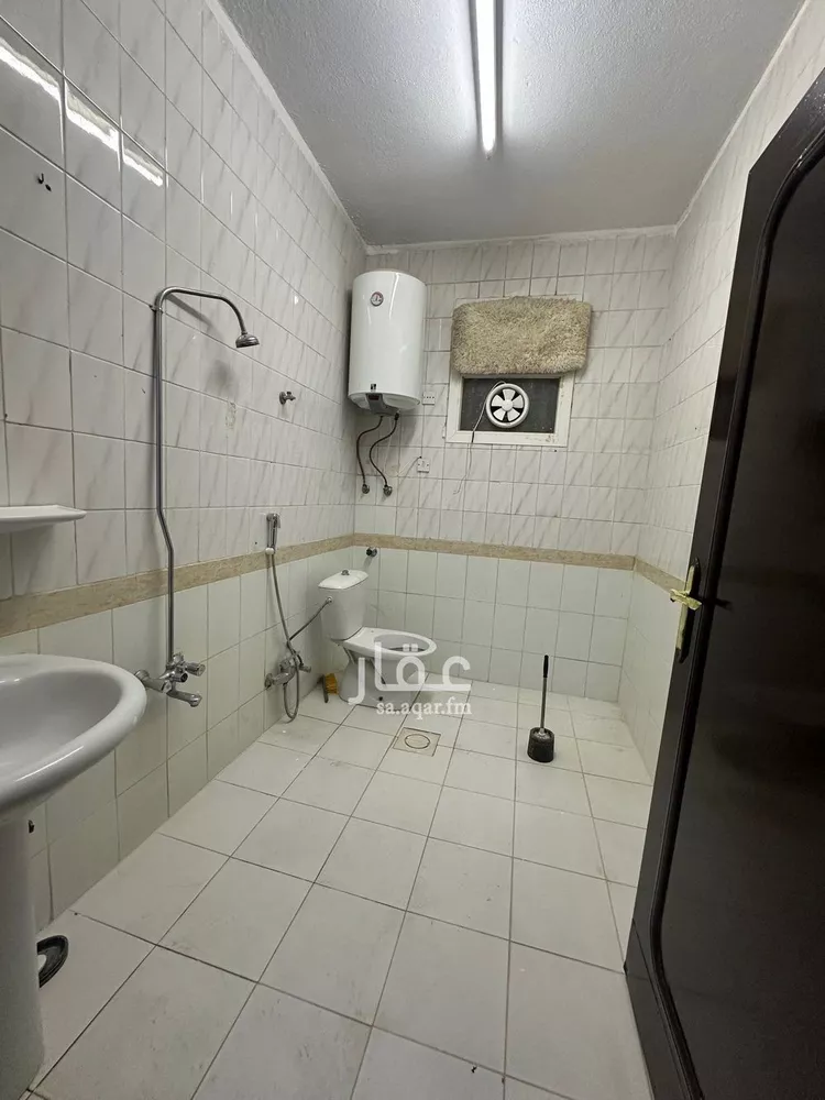 دور للإيجار في شارع مسعود بن عقبة, حي المصيف, مدينة الرياض, منطقة الرياض صورة 2