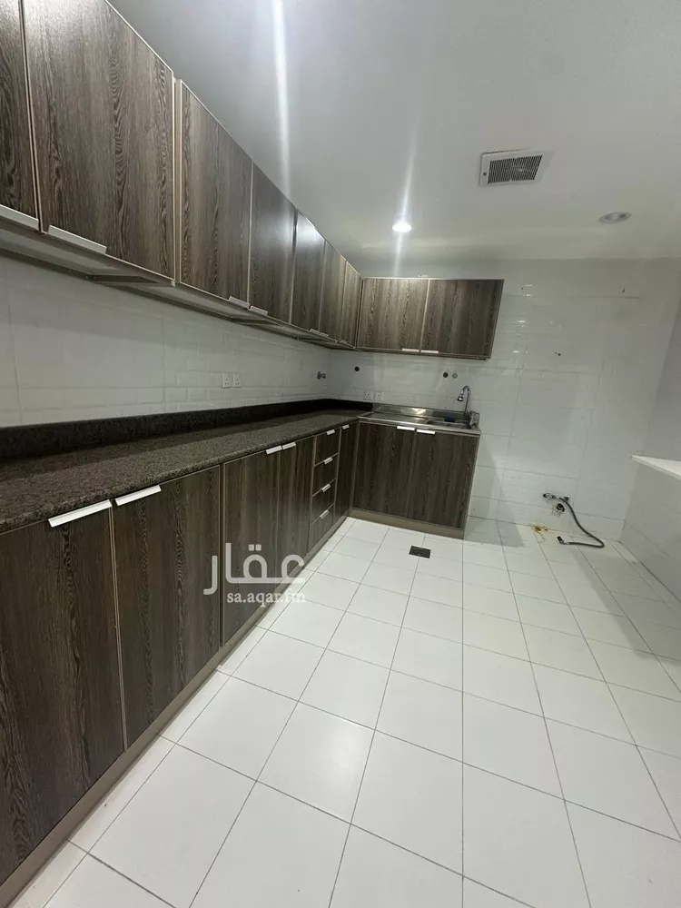 شقة للإيجار في شارع الأمير سعود الكبير بن عبدالعزيز آل سعو, حي الملك فيصل, مدينة الرياض, منطقة الرياض صورة 2