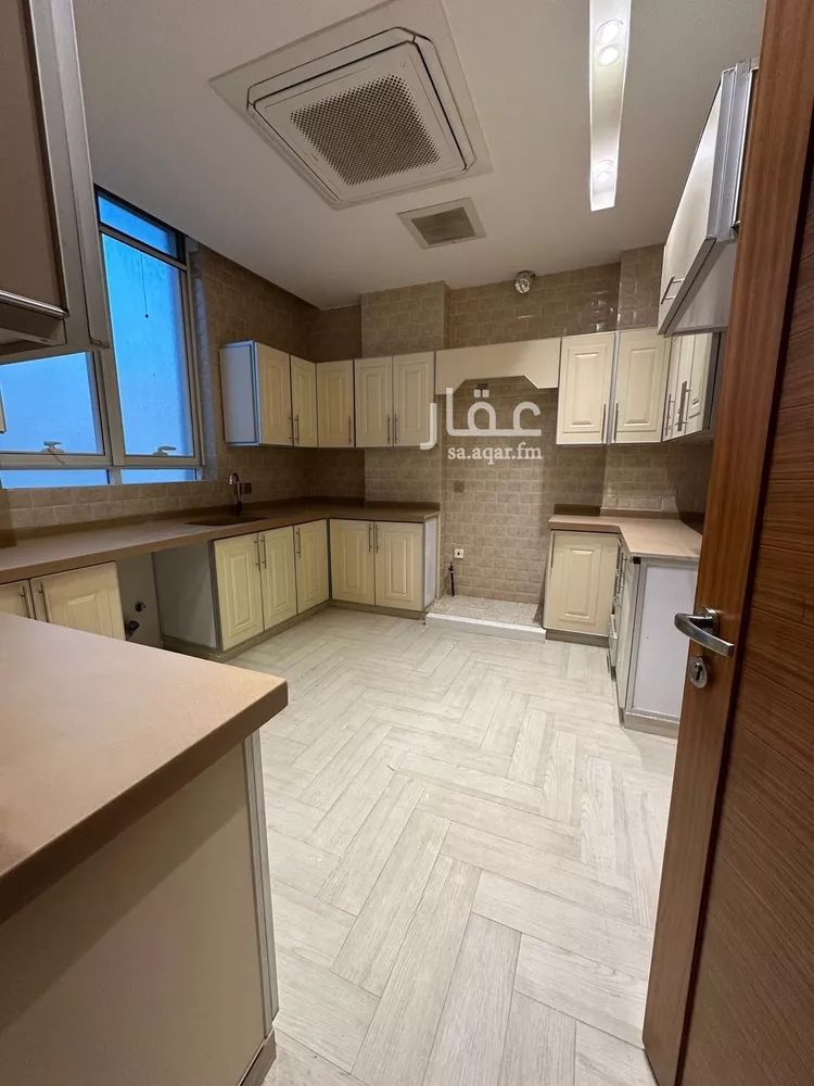 دور للإيجار في شارع ابن مشرف, حي المحمدية, مدينة الرياض, منطقة الرياض صورة 5