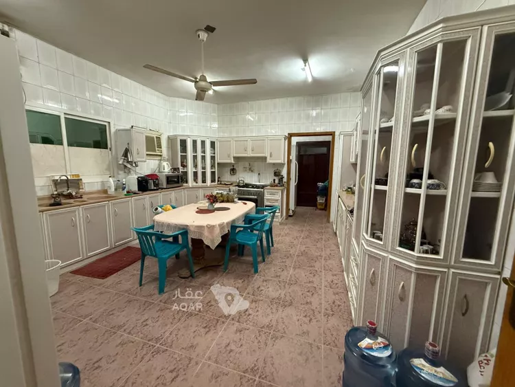 Villa for Sale in Dhahran Al Jame'ah 7