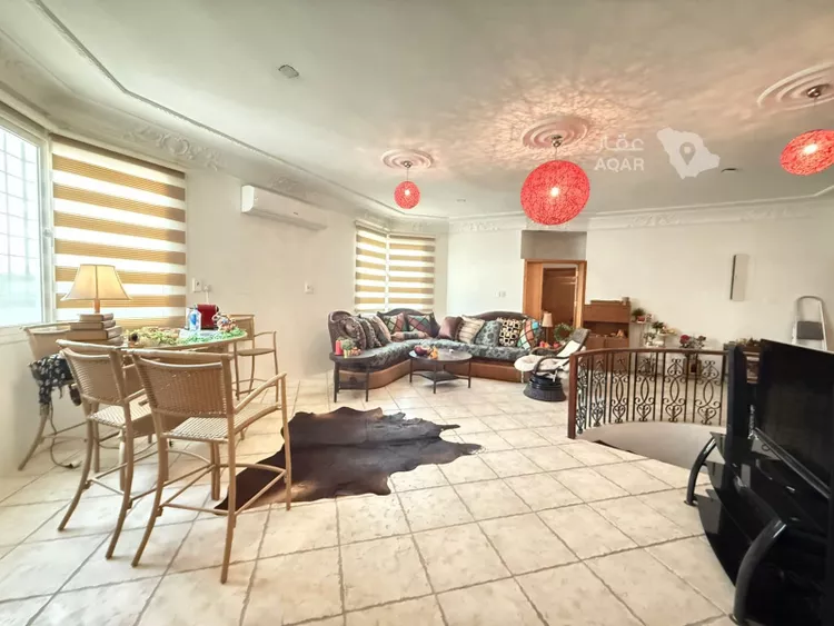 Villa for Sale in Dhahran Al Jame'ah 5