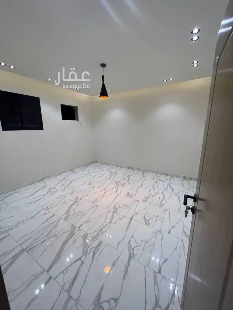شقة للإيجار في شارع الحشام ، حي العزيزية ، الرياض ، منطقة الرياض