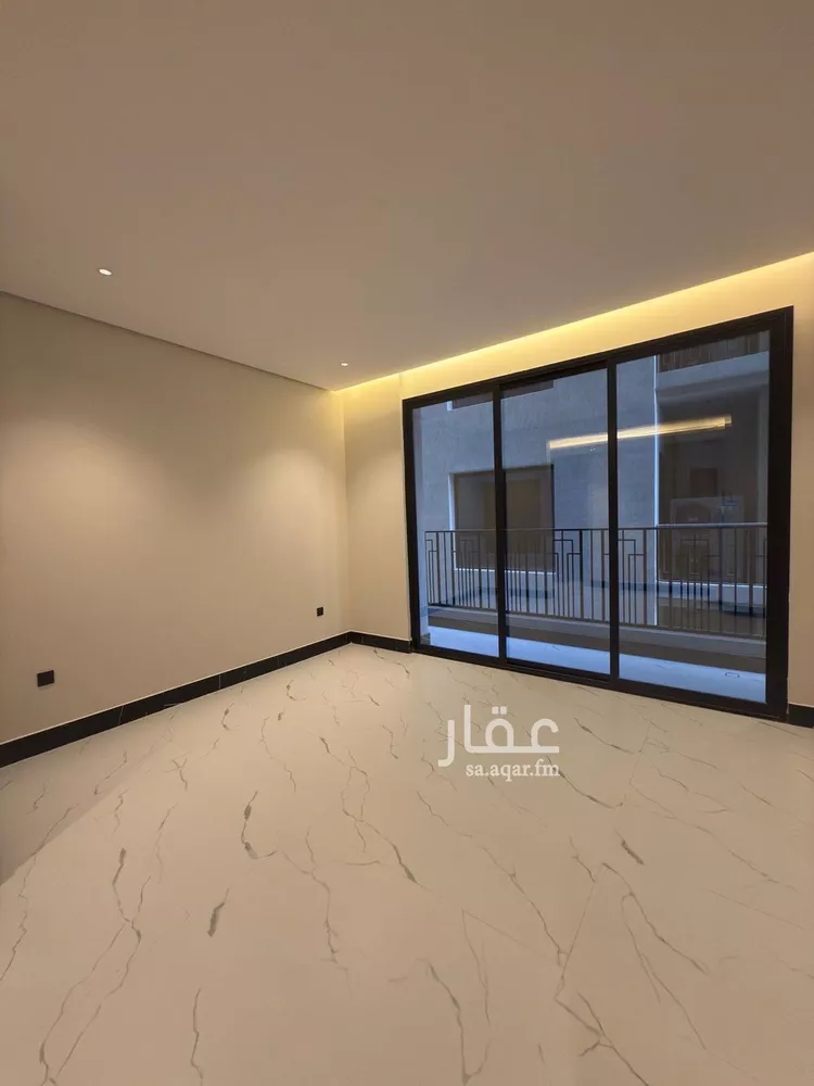 شقة للبيع في شارع الملك عبد الله بن عبدالعزيز, حي الشاطئ الغربي, مدينة الدمام, المنطقة الشرقية صورة 3
