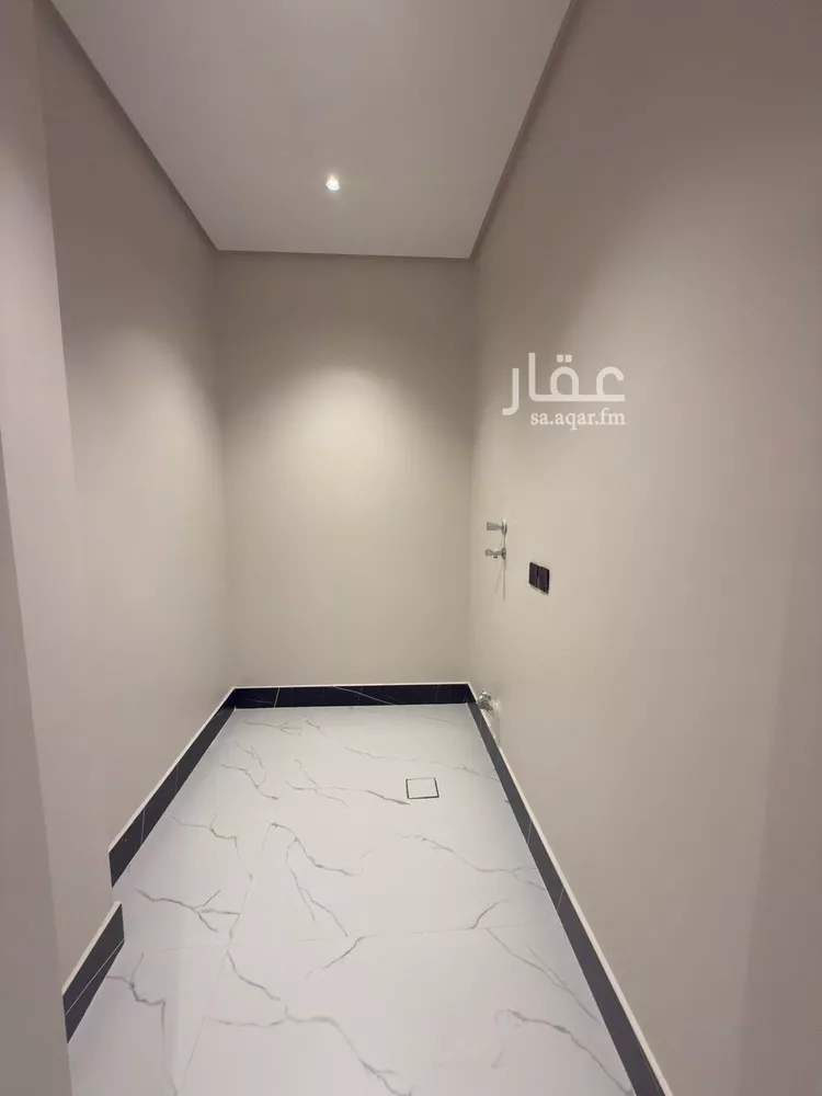 شقة للبيع في شارع الملك عبد الله بن عبدالعزيز, حي الشاطئ الغربي, مدينة الدمام, المنطقة الشرقية صورة 3