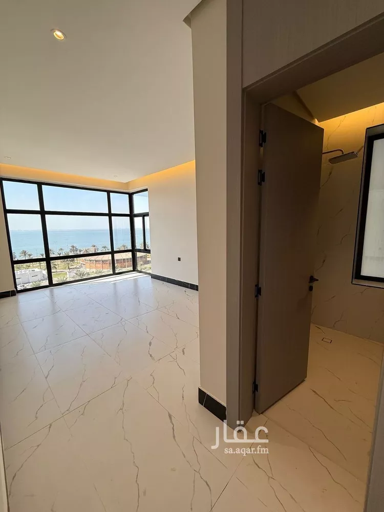 شقة للبيع في شارع الملك عبد الله بن عبدالعزيز, حي الشاطئ الغربي, مدينة الدمام, المنطقة الشرقية صورة 2