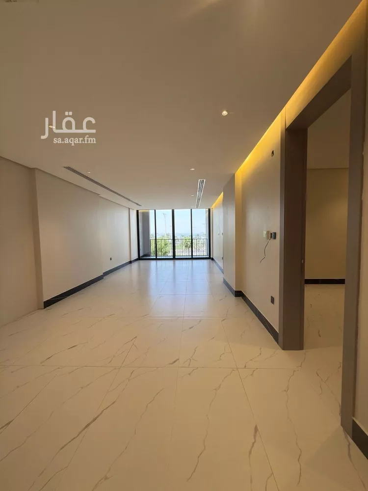 شقة للبيع في شارع الملك عبد الله بن عبدالعزيز, حي الشاطئ الغربي, مدينة الدمام, المنطقة الشرقية صورة 2