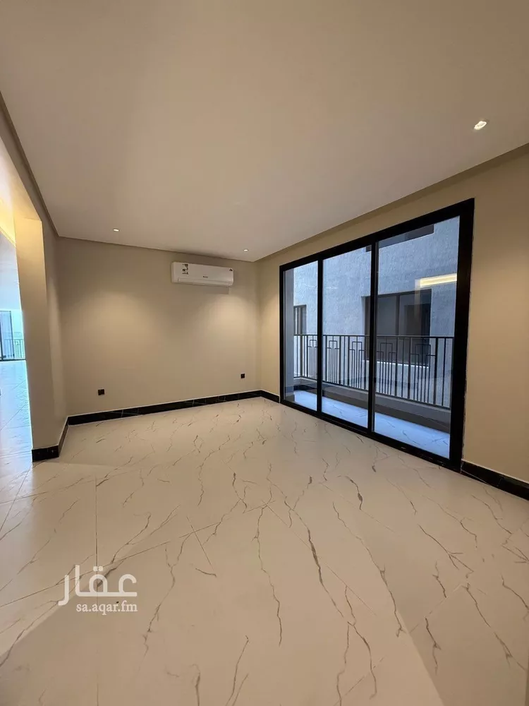 شقة للبيع في شارع الملك عبد الله بن عبدالعزيز, حي الشاطئ الغربي, مدينة الدمام, المنطقة الشرقية صورة 2