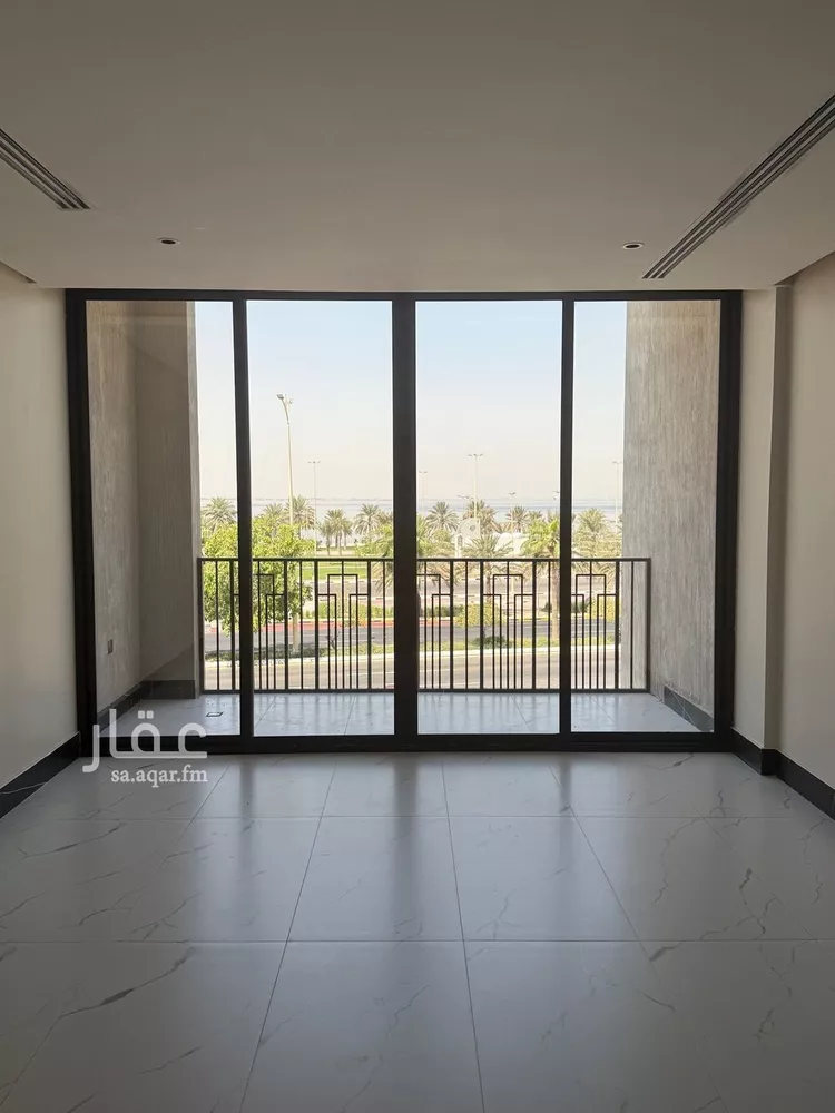 شقة للبيع في شارع الملك عبد الله بن عبدالعزيز, حي الشاطئ الغربي, مدينة الدمام, المنطقة الشرقية صورة 2