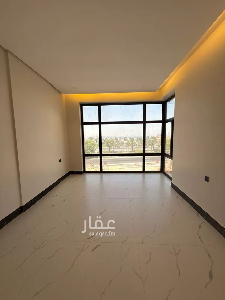 شقة للبيع في شارع الملك عبد الله بن عبدالعزيز, حي الشاطئ الغربي, مدينة الدمام, المنطقة الشرقية صورة 5
