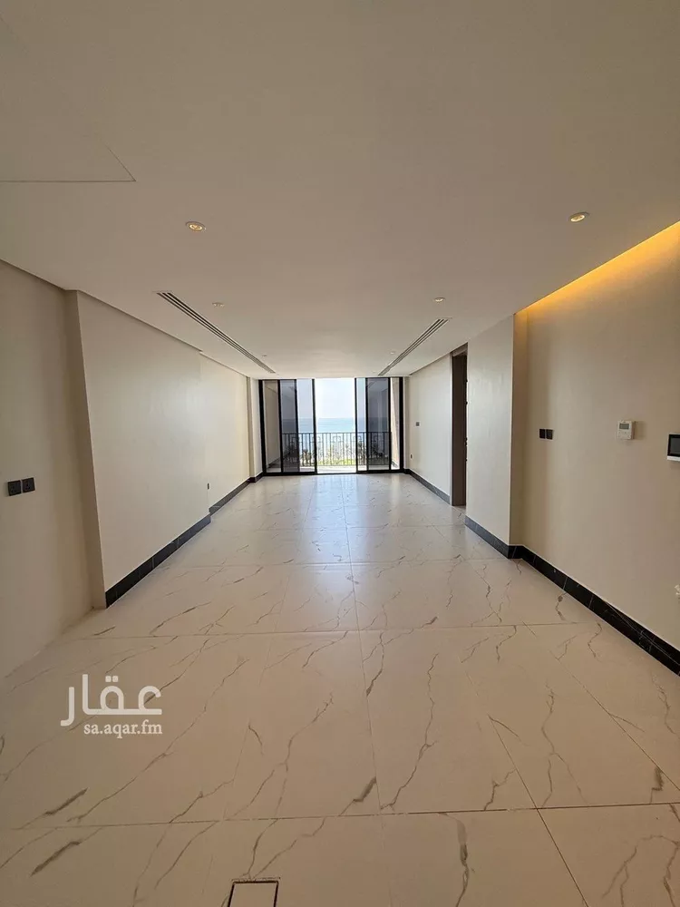 شقة للبيع في شارع الملك عبد الله بن عبدالعزيز, حي الشاطئ الغربي, مدينة الدمام, المنطقة الشرقية صورة 3