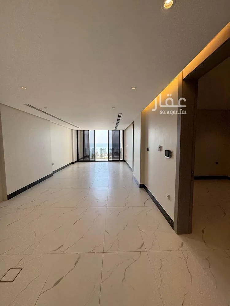 شقة للبيع في شارع الملك عبد الله بن عبدالعزيز, حي الشاطئ الغربي, مدينة الدمام, المنطقة الشرقية صورة 4