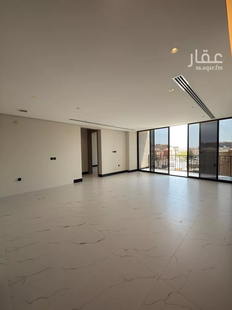 شقة للبيع في شارع الملك عبد الله بن عبدالعزيز, حي الشاطئ الغربي, مدينة الدمام, المنطقة الشرقية