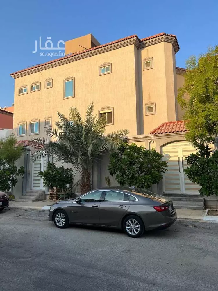 فيلا للبيع في شارع الصفوه, حي الشعلة, مدينة الدمام, المنطقة الشرقية