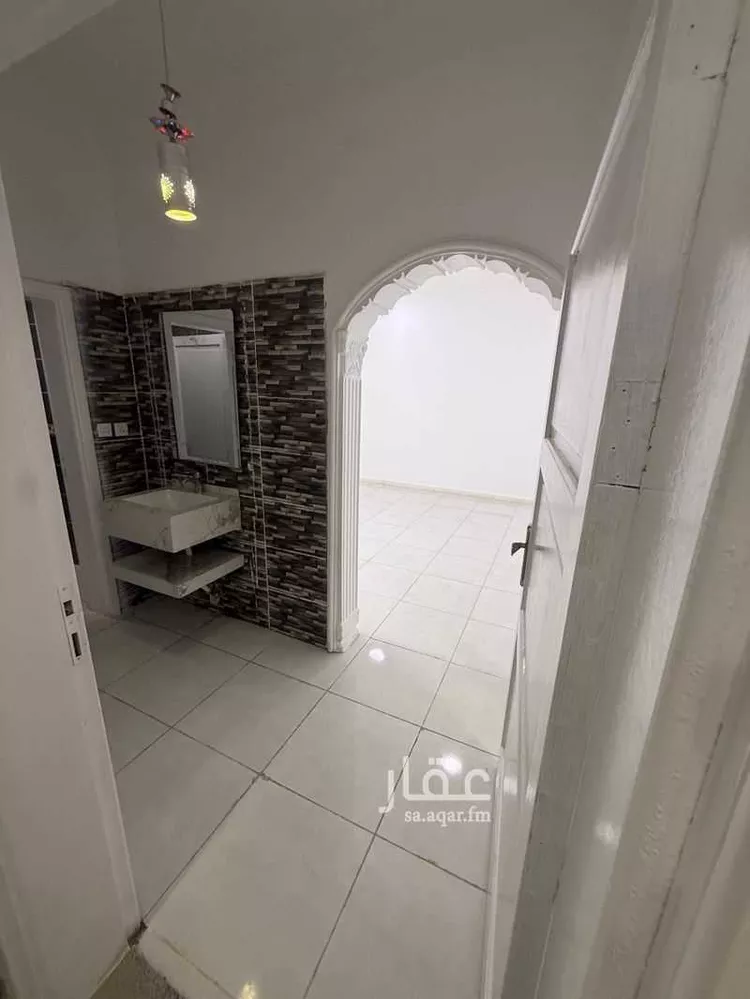 شقة للإيجار في شارع سهل بن سعد الساعدي ، حي الرانوناء ، المدينة المنورة ، منطقة المدينة المنورة صورة 4