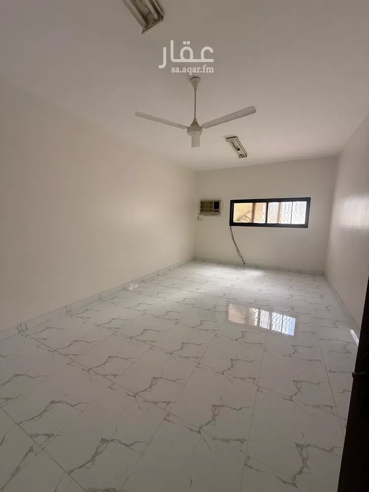 فيلا للبيع في شارع شارع علي بن ابي طالب, حي الخليج, مدينة البدائع, منطقة القصيم صورة 3