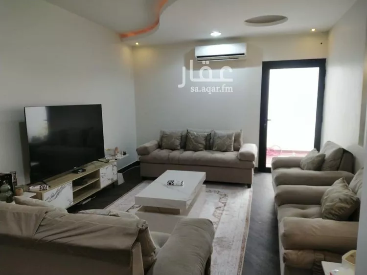 شقة للإيجار في شارع الامير عبدالعزيز بن مساعد بن جلوي, حي الروضة, مدينة بريدة, منطقة القصيم
