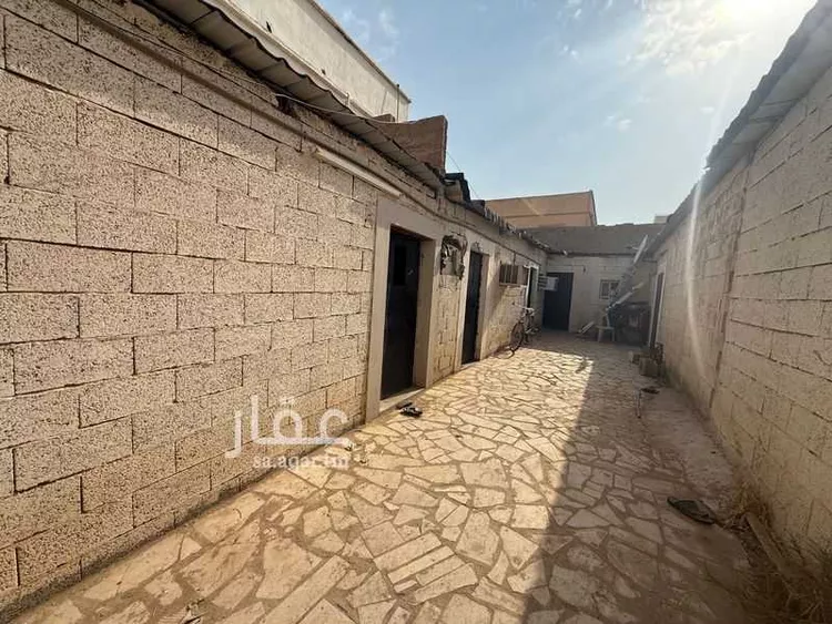 محل للبيع في شارع النهضة 162, حي النهضة, مدينة البدائع, منطقة القصيم صورة 2